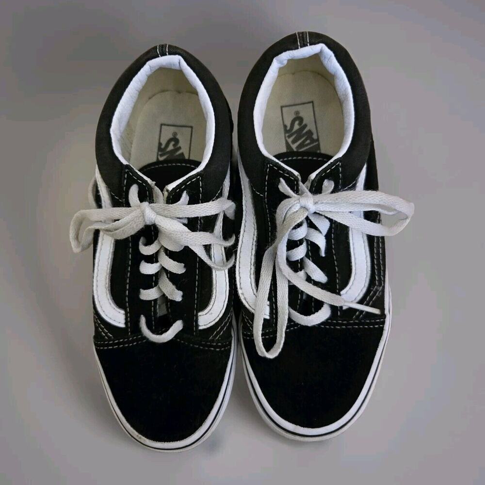 Vans‎ Kids Shoes Old Skool Skate Shoes Black White Lace Up Sneakers Size 2Y
